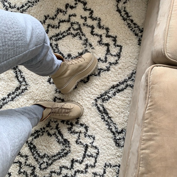 Suede combat boots -size 8.5 - Picture 13 of 13